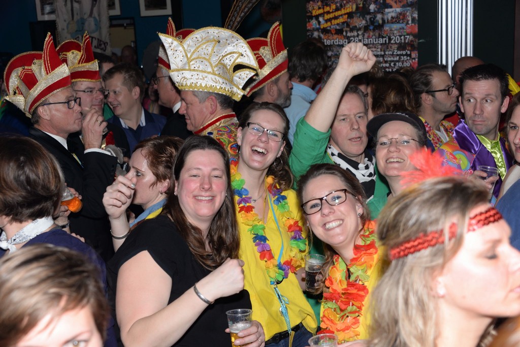 ../Images/Het feest van toen 'De Reunie' 160.jpg
